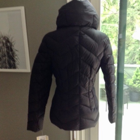 NEW MICHAEL KORS 90% DOWN QUILTED PUFF BLACK JACKET SIZE L - Picture 8 of 10